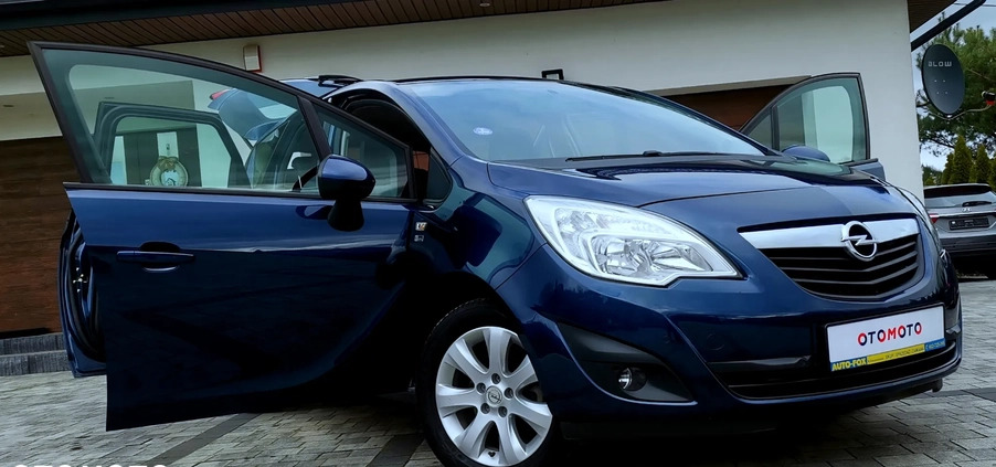 Opel Meriva cena 23900 przebieg: 172000, rok produkcji 2012 z Gliwice małe 667